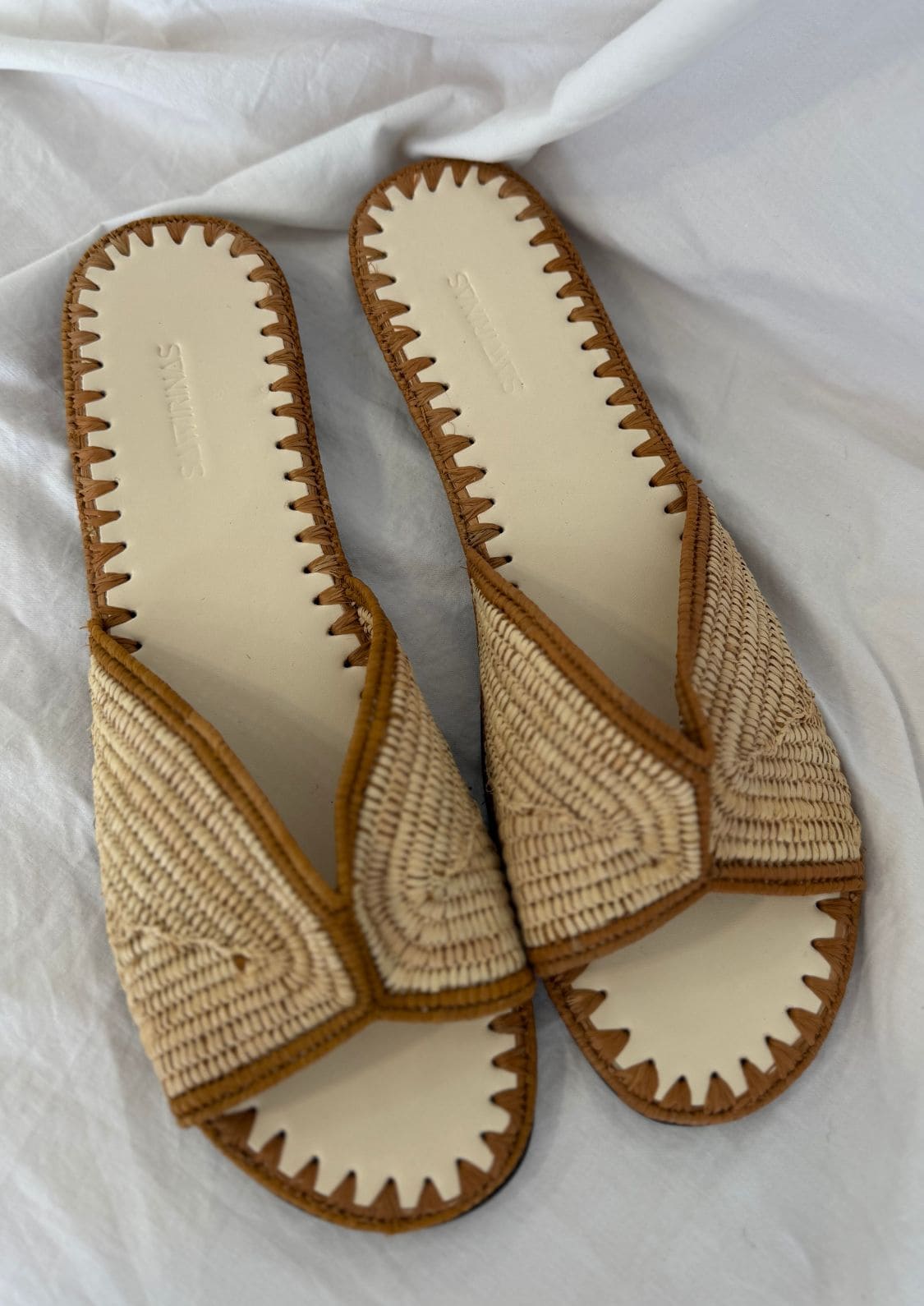Palas Butterfly - Camel