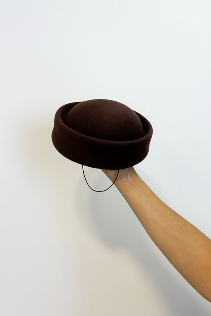 Casquete Mariana Marrón